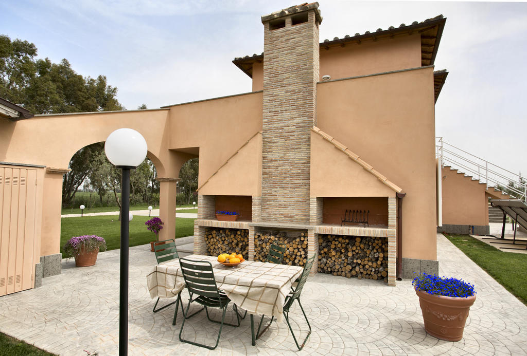 Agriturismo Pian Di Spille - Golf Villa Tarquinia Exterior photo